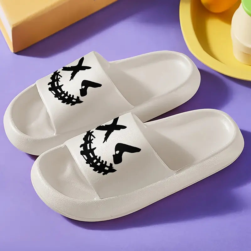 Sandales et pantoufles garçon – Claquettes blanches confort avec imprimé doré tendance