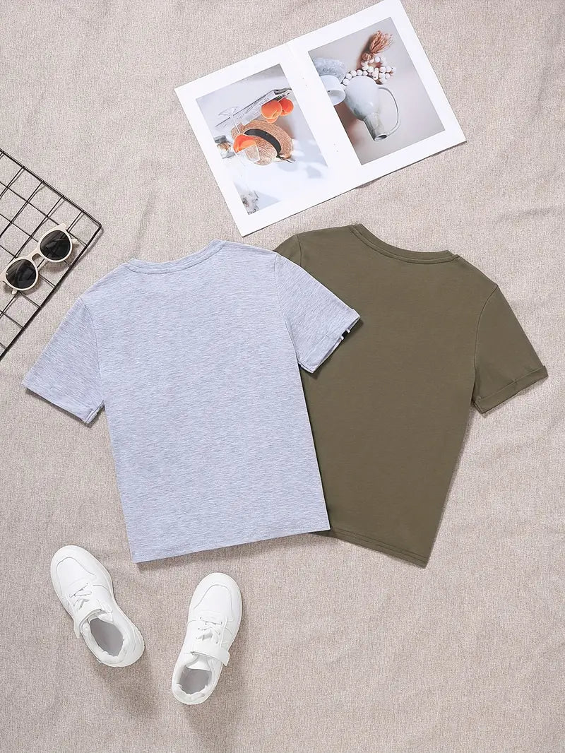 Lot de 2 t-shirts basiques garçon – Hauts manches courtes gris et kaki, confortables et tendance