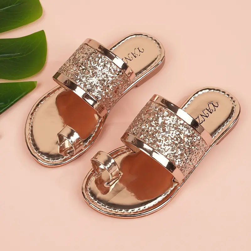 Sandales fille dorées à paillettes – Tongs élégantes et brillantes pour l’été et les occasions spéciales