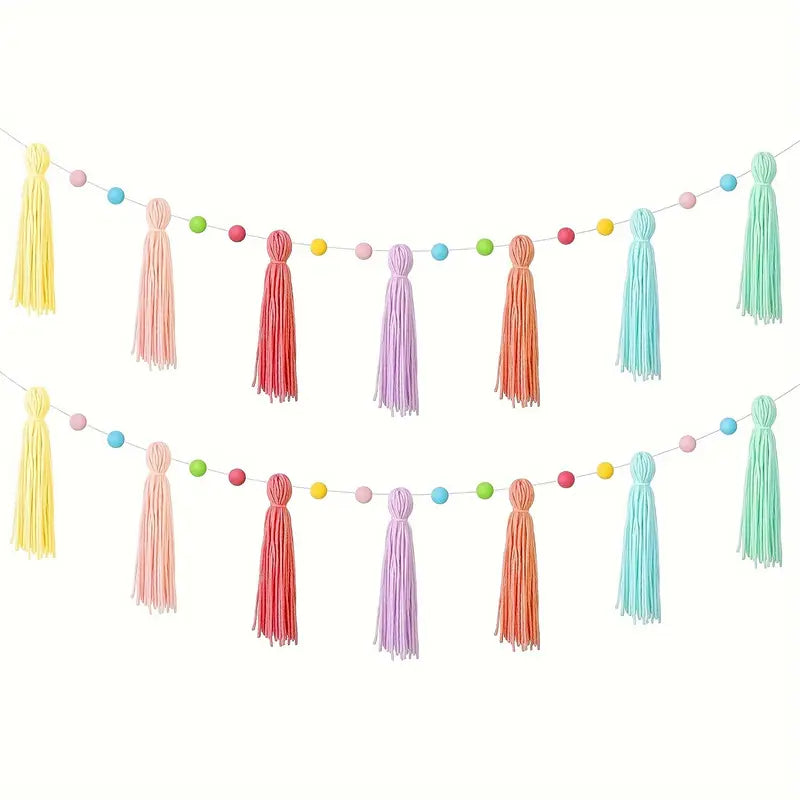 Guirlande pompons colorés en coton – Décoration murale chambre bébé bohème et festive
