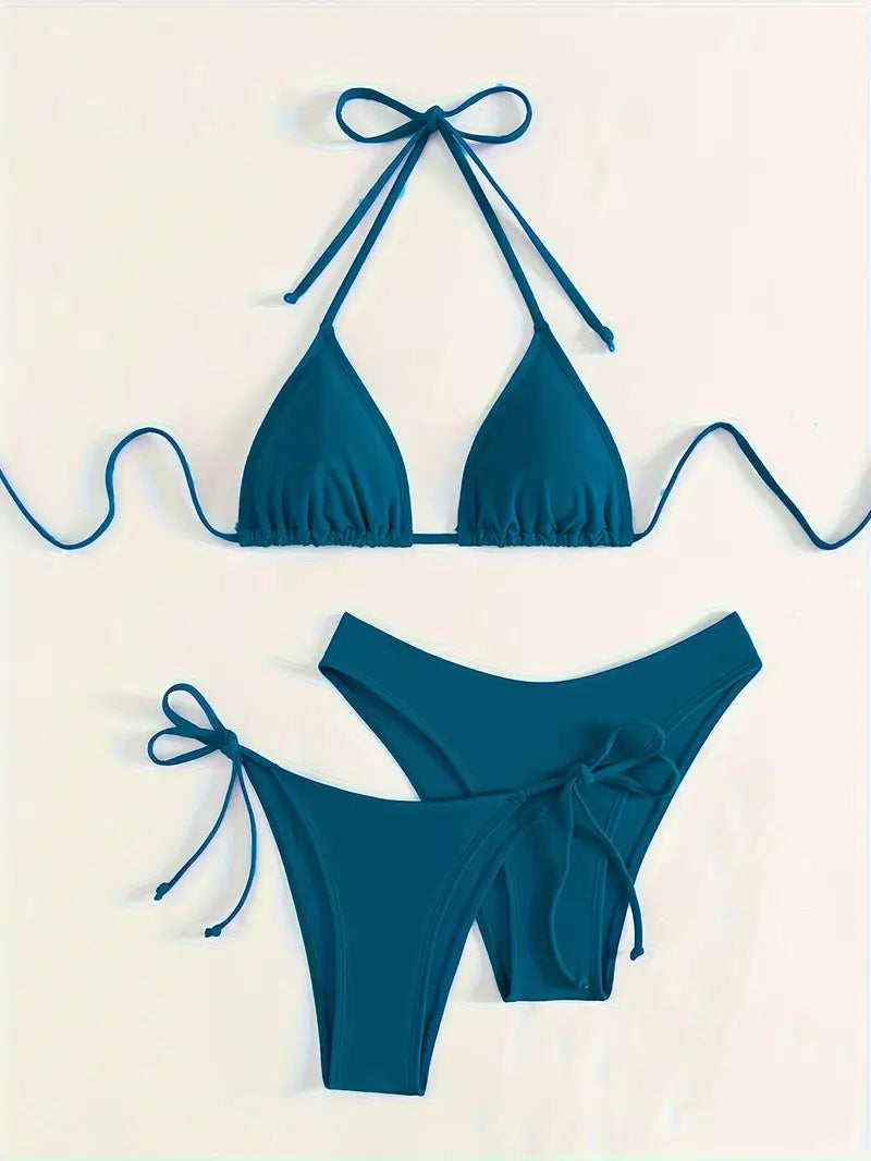 Ensemble Bikini Brésilien – Triangle Ajustable & Bas Échancré à Nouer