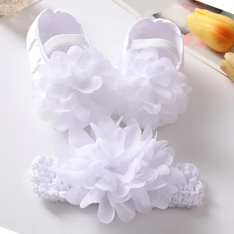 Chaussures bébé fille fleuries – Ballerines élégantes avec fleurs 3D pour cérémonie et baptême