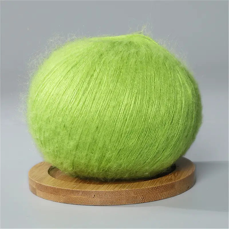 Pelote de Laine Mohair Blanche Douce et Légère – Fil Premium pour Tricot et Crochet