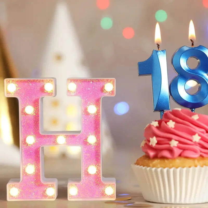 Lettre Lumineuse LED Alphabet Décorative – Initiale E Rose Pailleté pour Éclairage de Chambre et Fête