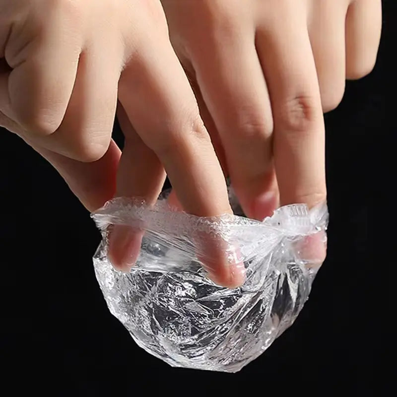 Protège-Oreilles Jetables en Plastique Transparent – Protection Hygiénique pour Soins Capillaires, Colorations ou Douches