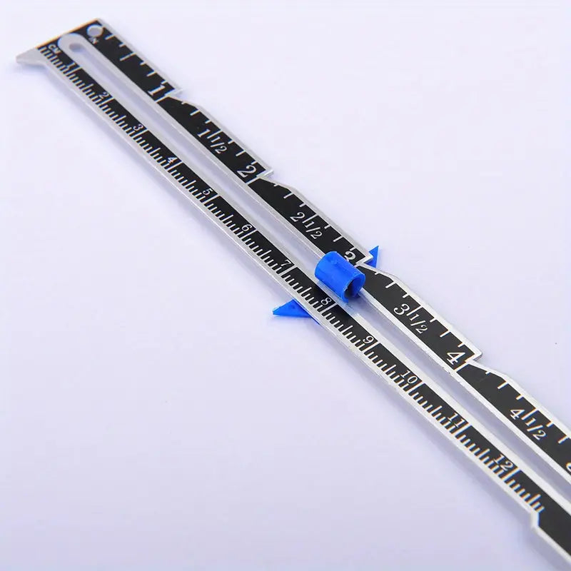 Règle de Couture Ajustable en Aluminium – Outil de Mesure Précise pour Ourlets, Marges et Repères – Indispensable pour Couturières et Créateurs DIY