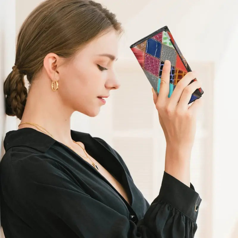 Portefeuille femme cuir multicolore – Design patchwork tendance et élégant