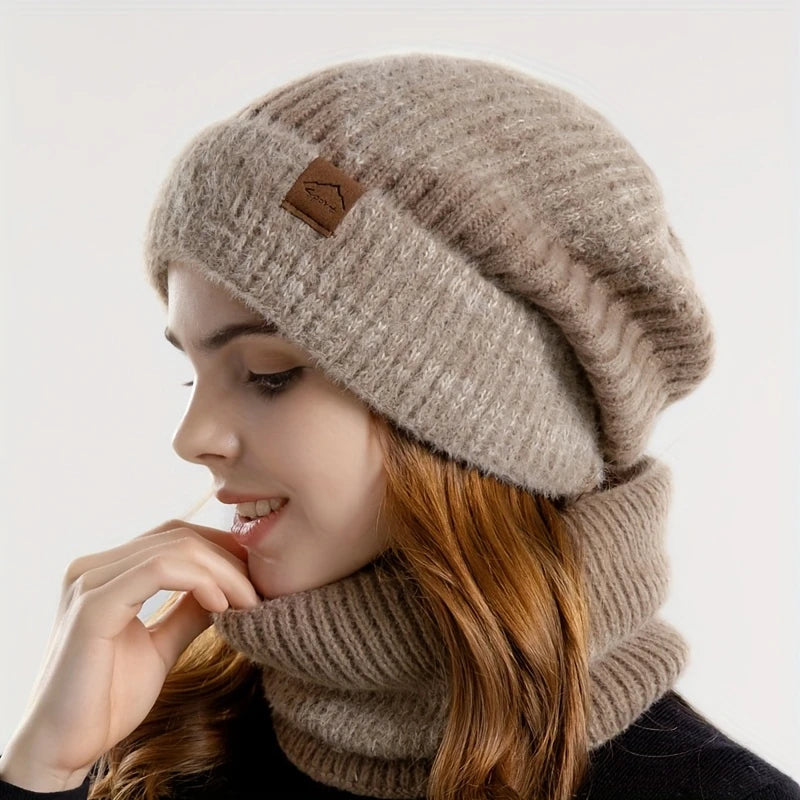 Ensemble Hiver Femme 2/3 Pièces – Bonnet, Tour de Cou et Gants Tactiles Chauds en Laine Tricotée