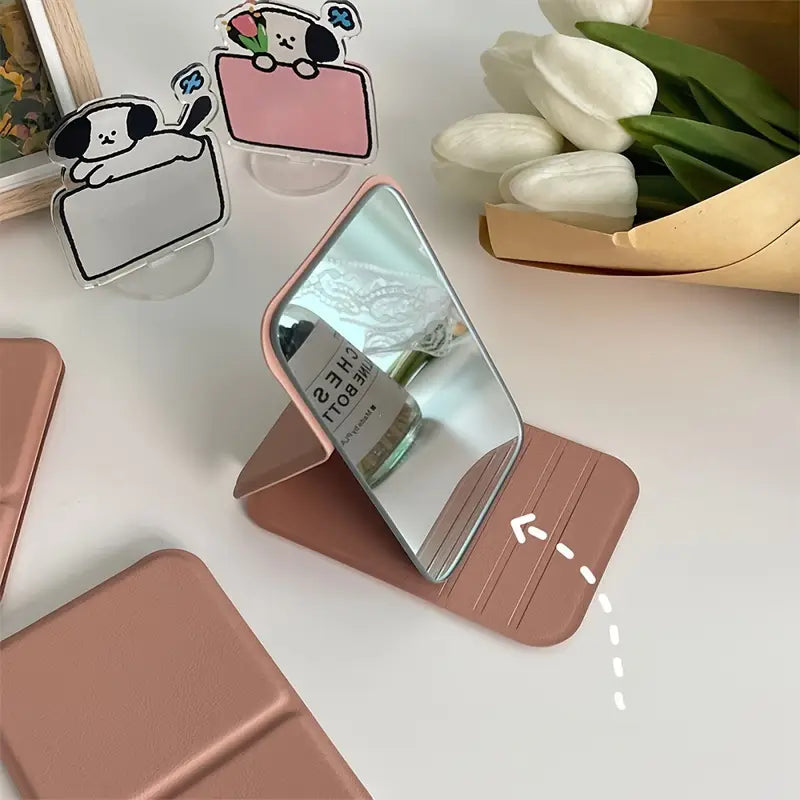 Miroir de Maquillage Pliable en Similicuir – Compact et Élégant pour Retouches Beauté au Quotidien