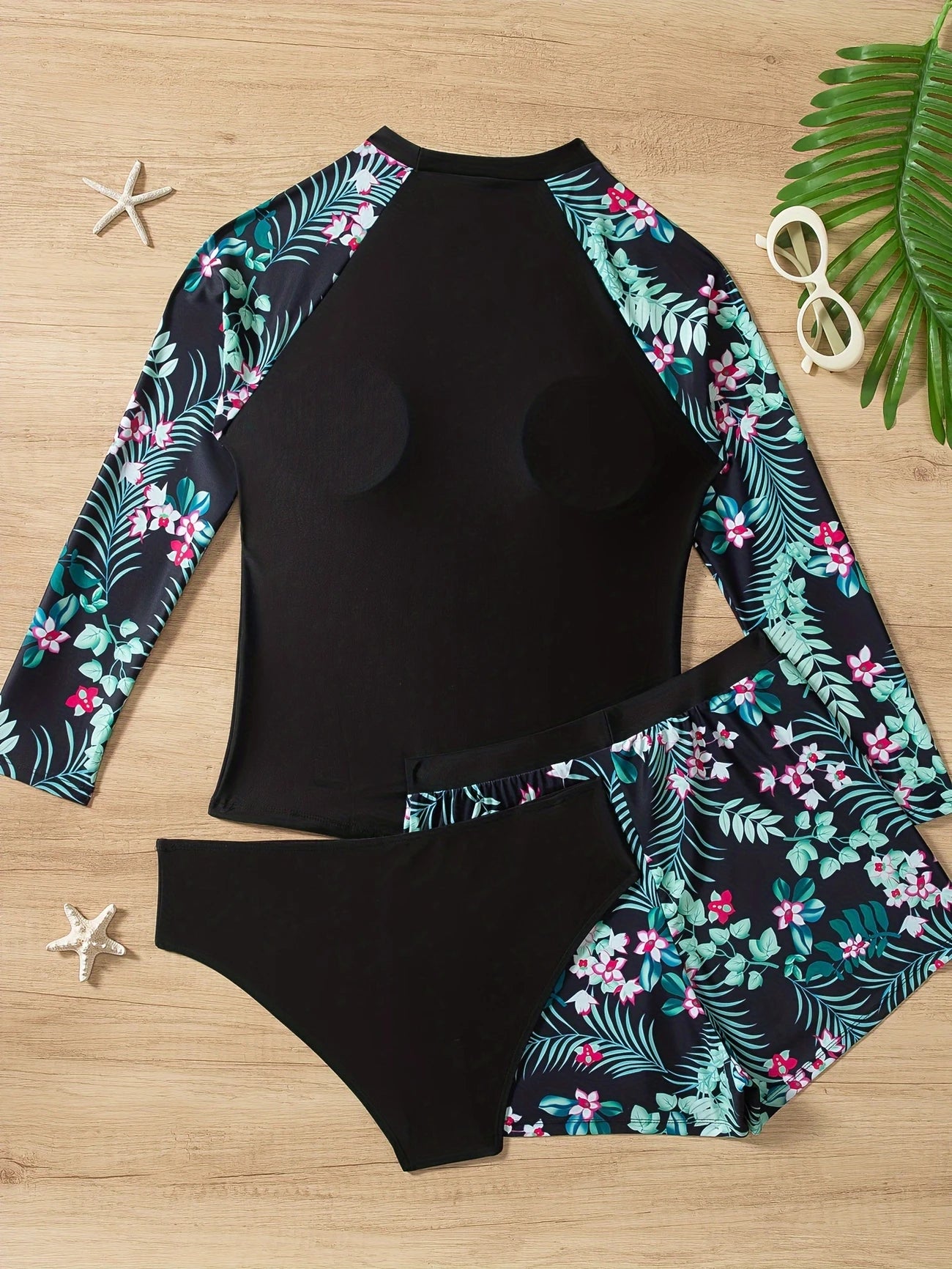Ensemble Rashguard Femme 3 Pièces – Maillot de Bain à Manches Longues avec Short Fleuri et Culotte Noire