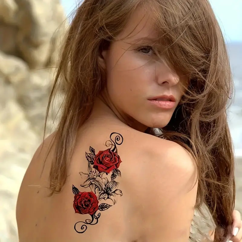 Tatouage Éphémère Rose et Lys – Motif Floral Réaliste pour Bras, Épaule ou Dos