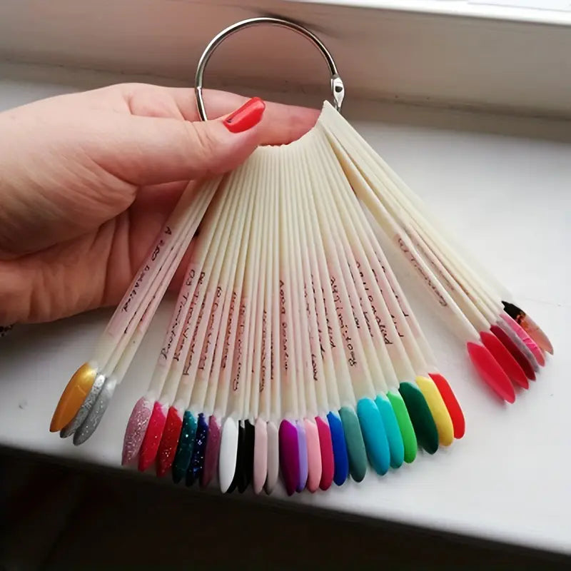 Palette d'Échantillons Ongles en Forme de Bâtonnet – 50 Tips pour Présentation de Vernis ou Nail Art