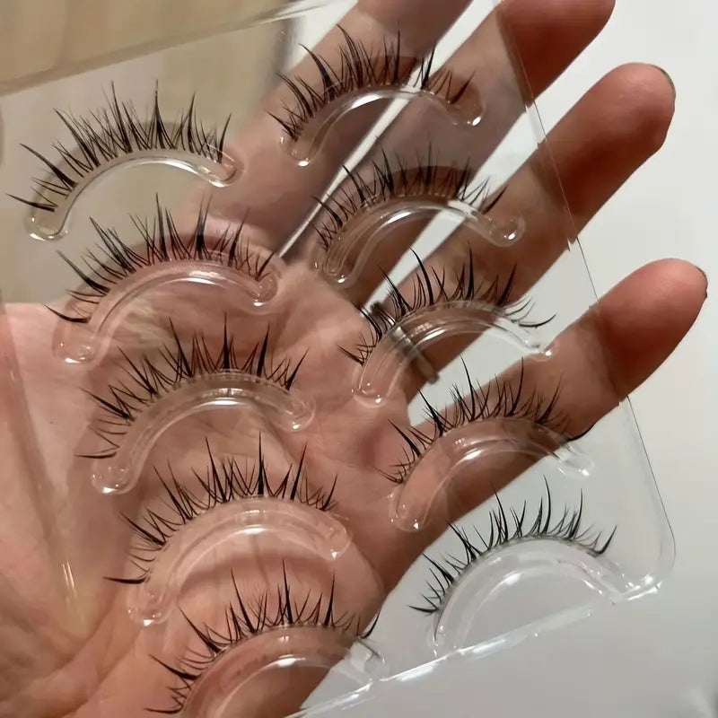Pack de 5/10 Paires de Faux Cils Effet Naturel – Légers, Doux et Confortables pour un Regard Délicat