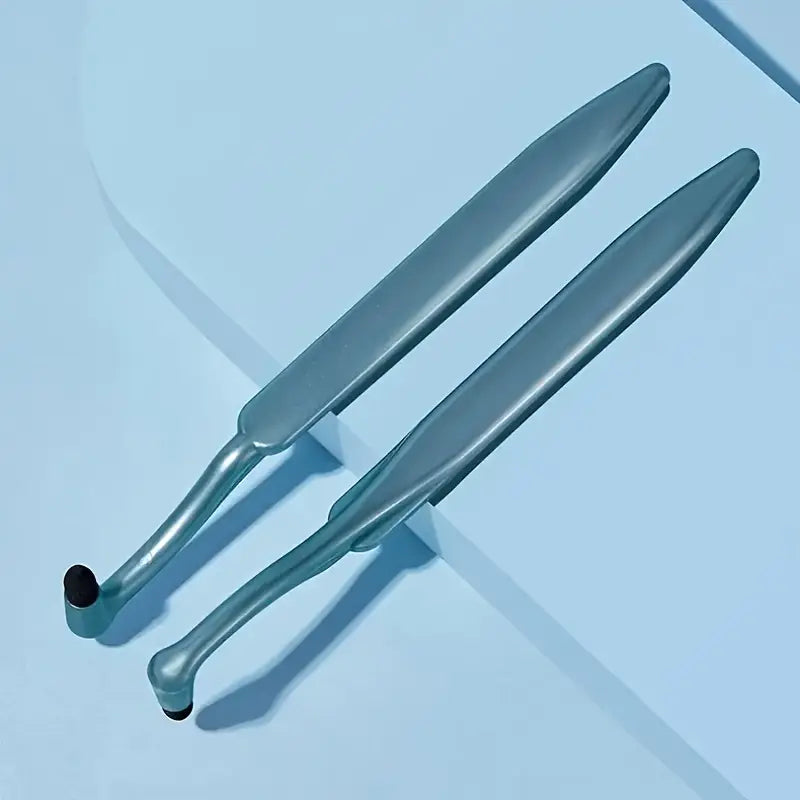 Gratte-Langue Métallique Courbé – Outil de Nettoyage Buccal Précis pour une Haleine Fraîche