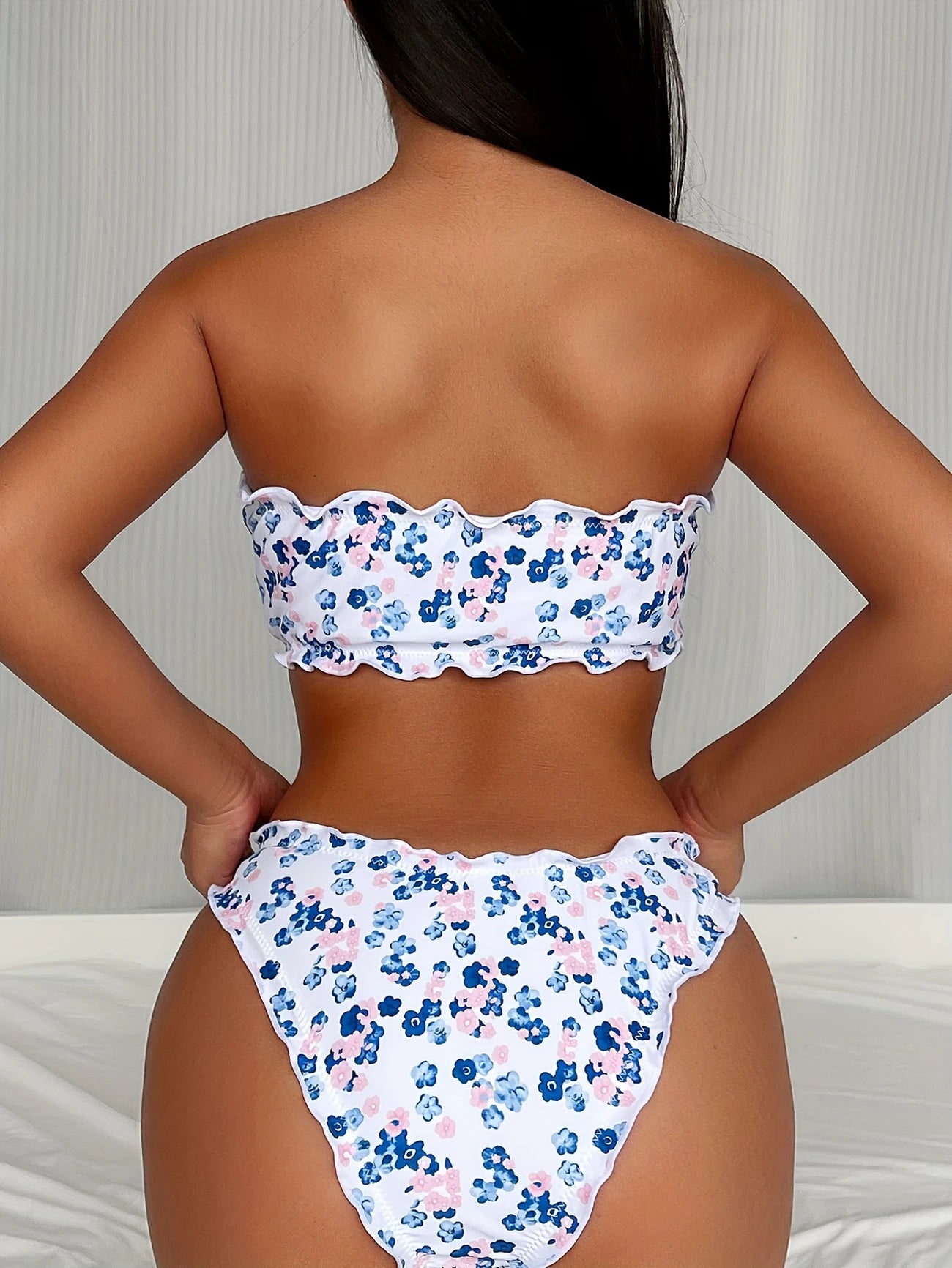 Bikini à Volants Sans Bretelles à Fleurs – Ensemble Deux Pièces Tendance Été