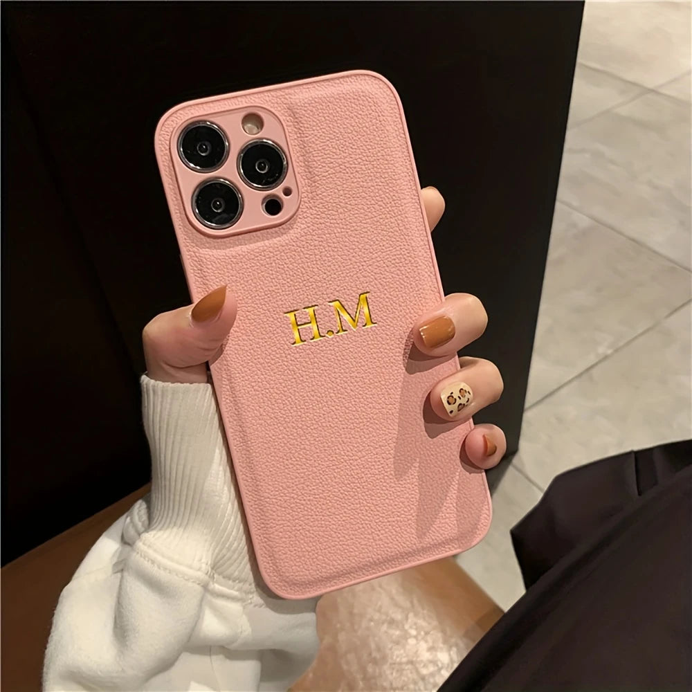 Coque iPhone Personnalisée en Cuir avec Initiales – Design Élégant et Premium pour Téléphone
