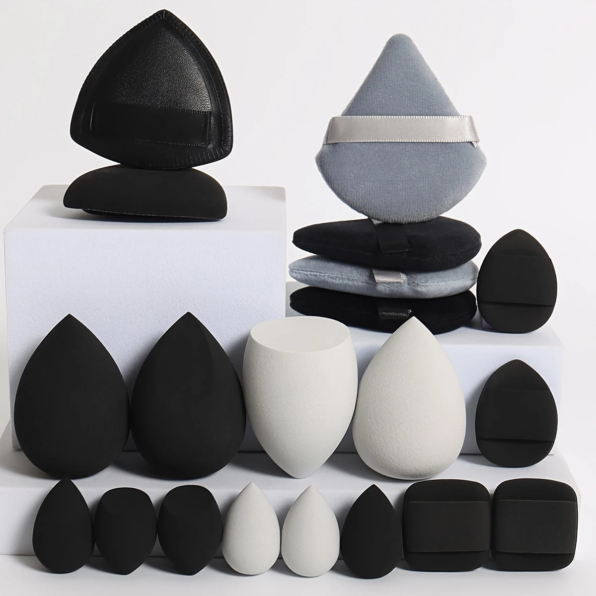Lot de 20 Éponges Maquillage – Blenders et Houppettes Douces Multi-Tailles pour Fond de Teint & Poudre