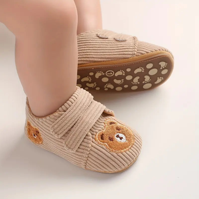 Chaussures bébé garçon en velours côtelé – Chaussons antidérapants avec motif ourson mignon