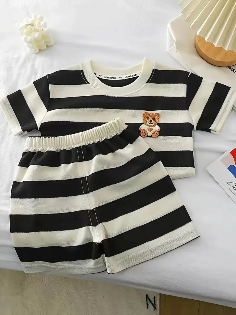 Ensemble chemise garçon rayé noir et blanc avec ourson brodé – t-shirt manches courtes et short été