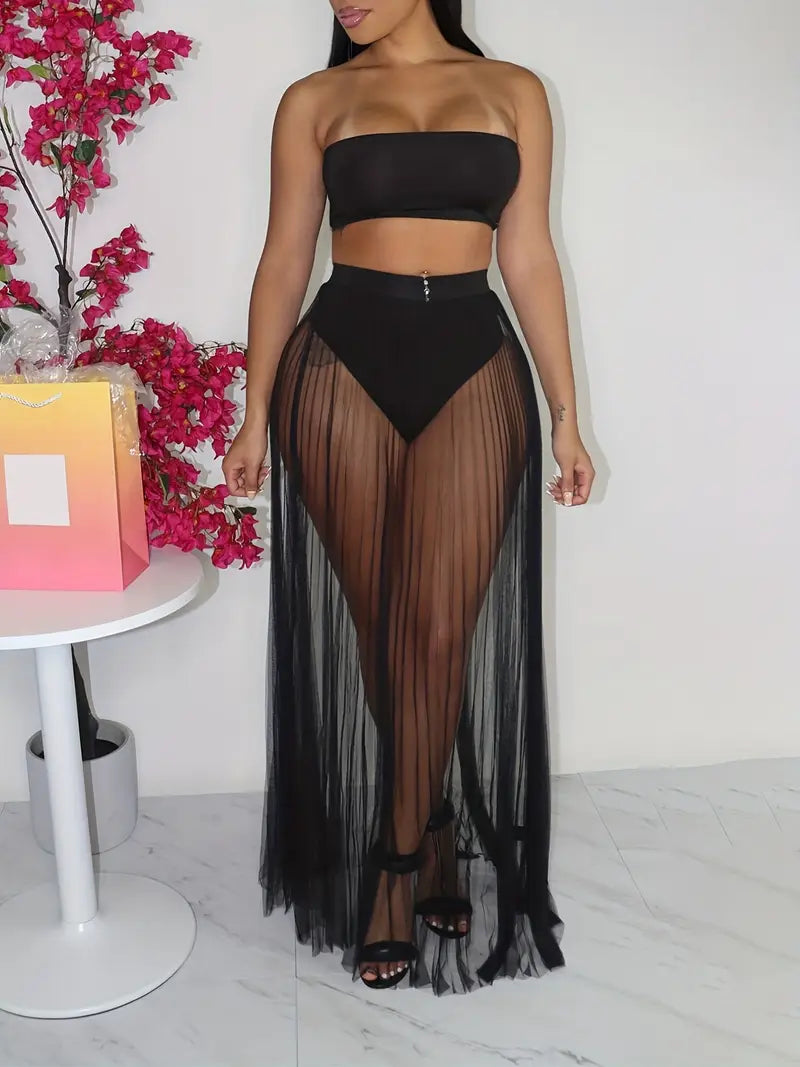 Ensemble Plage 2 Pièces – Haut Bandeau et Jupe Longue Transparente Plissée