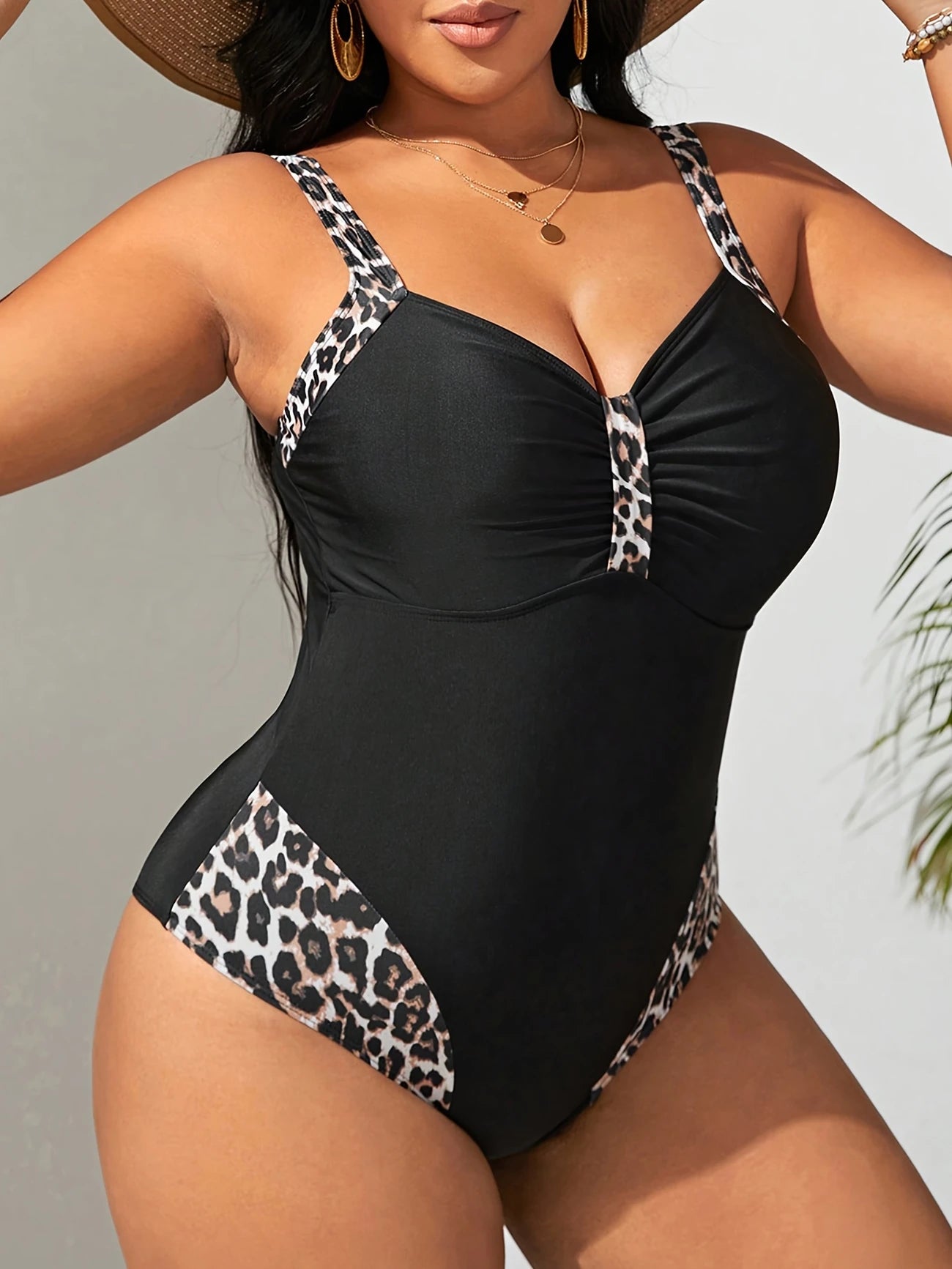 Maillot de Bain Une Pièce Femme Grande Taille – Noir Élégant avec Détail Léopard Galbant