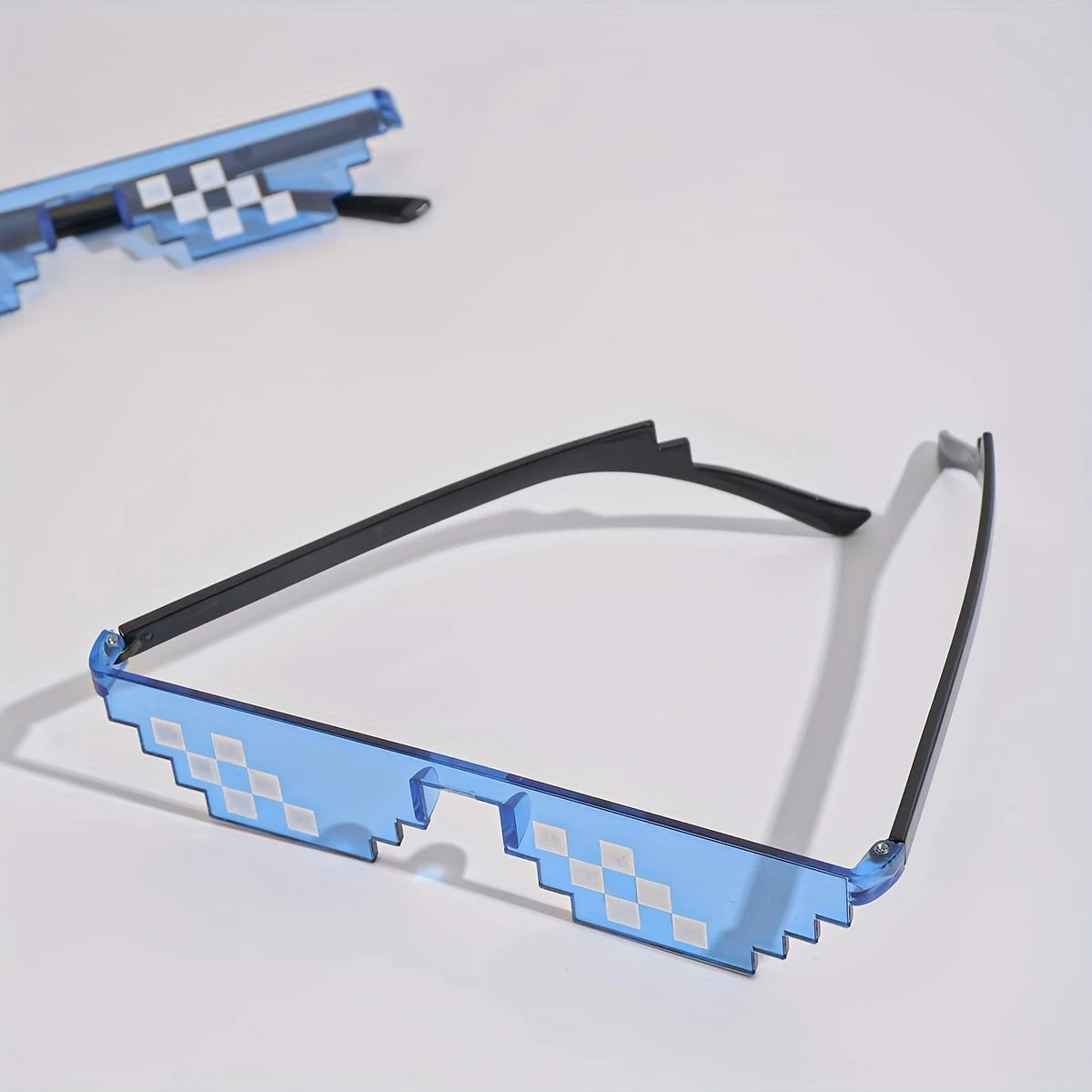 Lunettes Pixel Art – Accessoire Fun & Geek pour Fête, Cosplay ou Déguisement