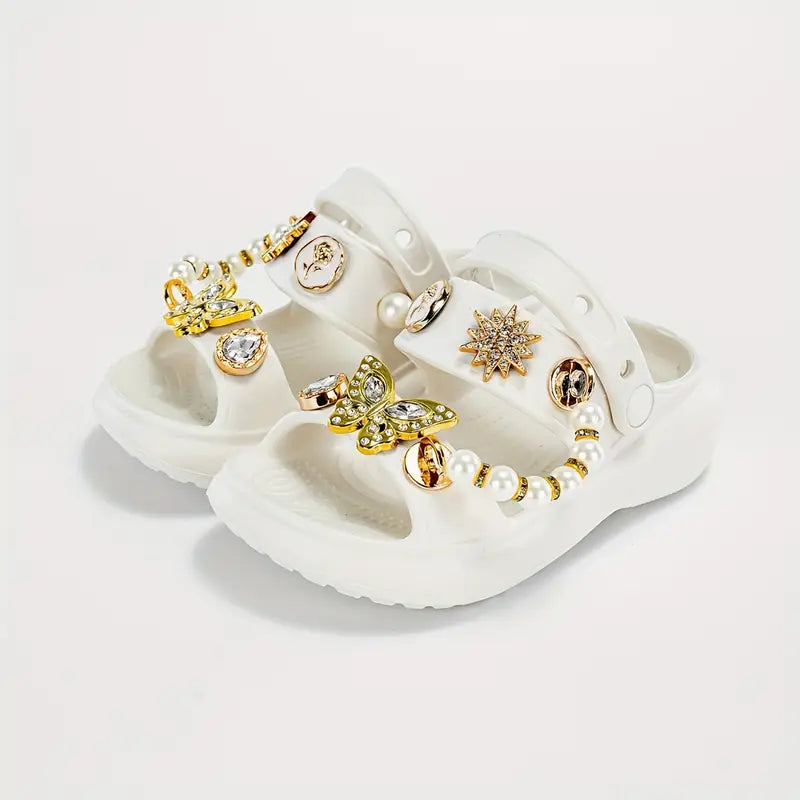 Sandales fille perles et papillon doré – Chaussures d’été élégantes et confortables