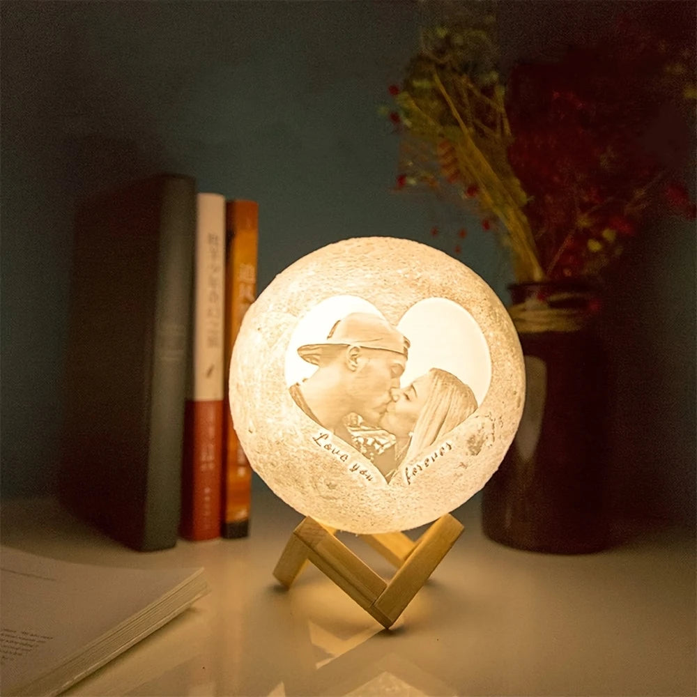 Lampe lune personnalisée avec photo gravée – Cadeau romantique et lumineux pour couple ou mariage