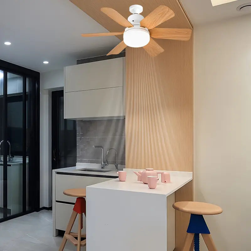 Ventilateur de Plafond avec Lumière LED et Pales Effet Bois – Design Moderne et Silencieux