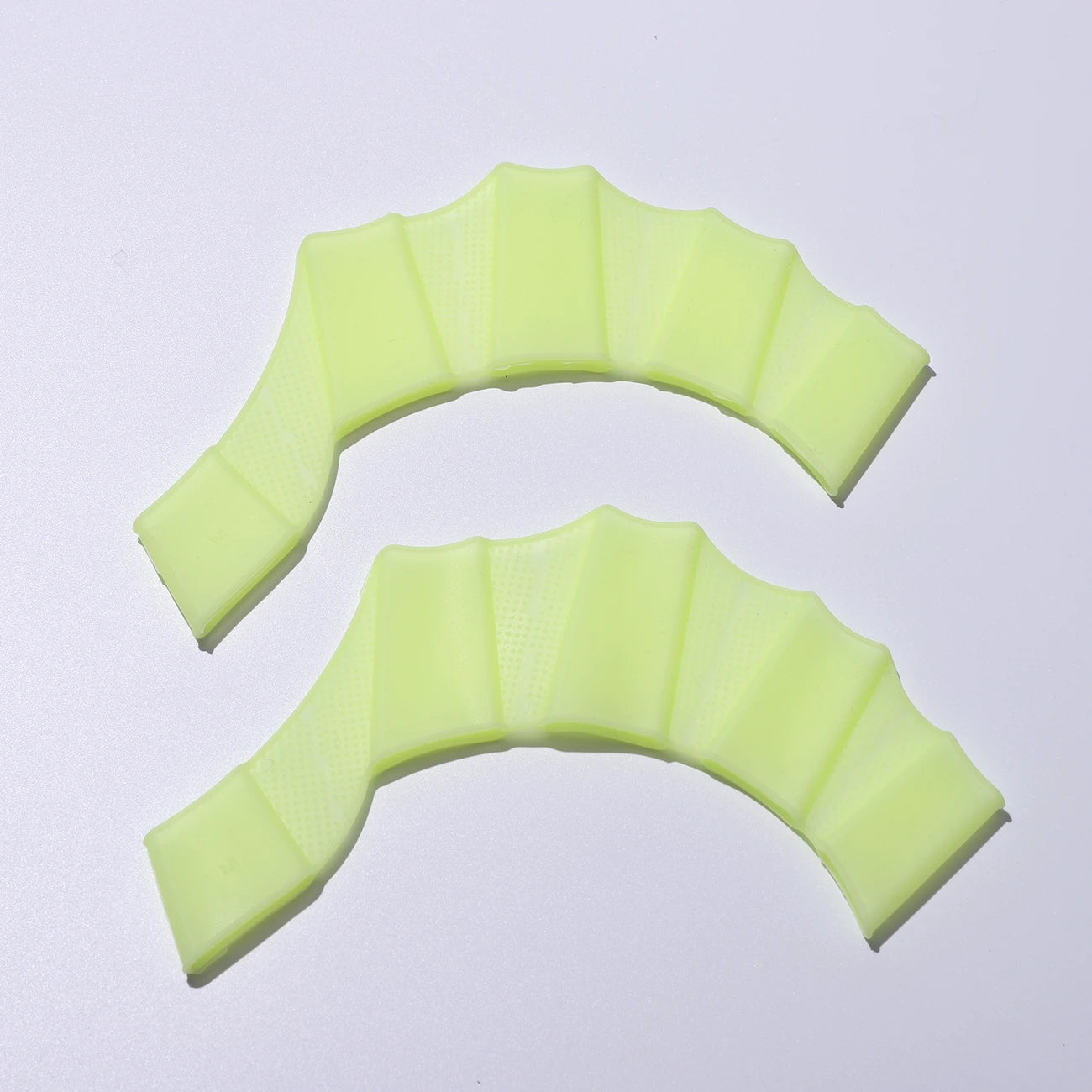 Palmes de Main en Silicone pour Natation – Ailettes d’Entraînement pour Améliorer la Propulsion et la Technique