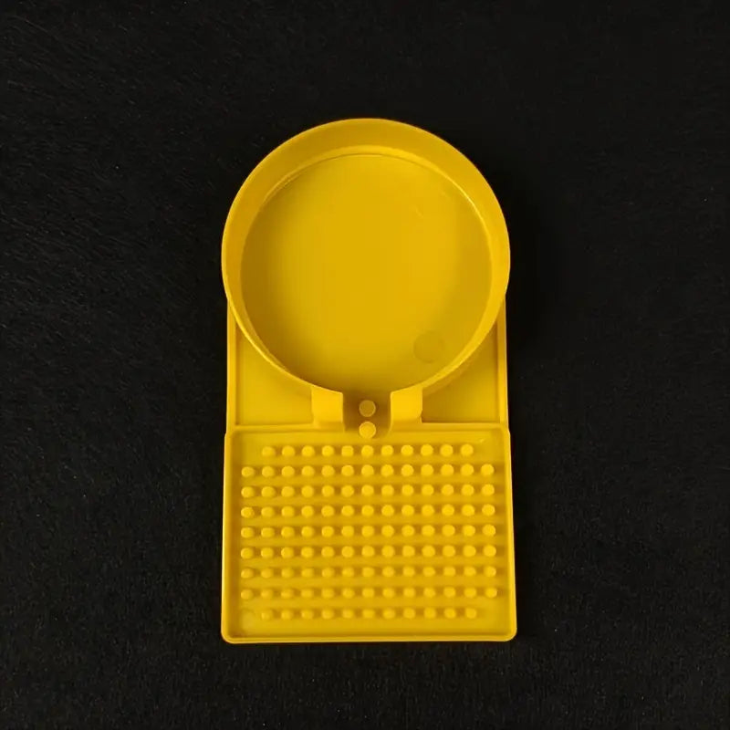 Gobelet de Greffage Apicole – Cupule en Plastique pour Élevage de Reines et Transfert de Larves