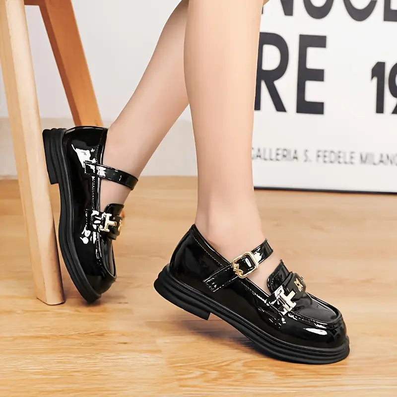 Ballerines fille noires vernies avec boucle dorée – Chaussures élégantes et confortables