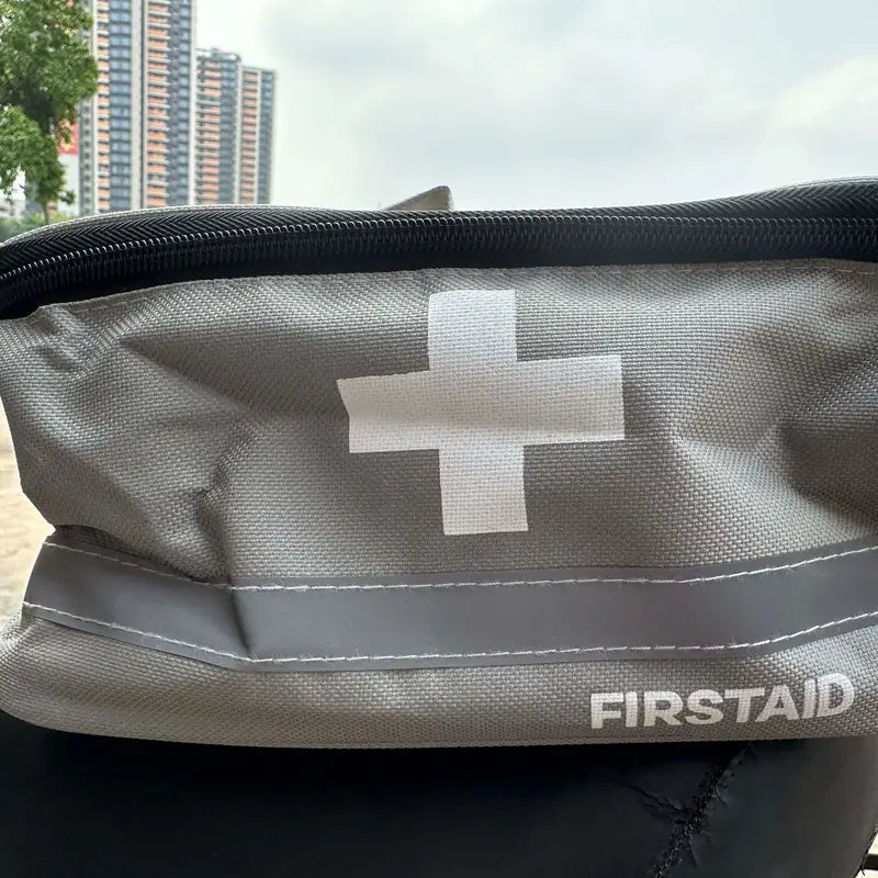 Trousse de Premiers Secours Portable en Tissu Oxford – Rangement Médical d’Urgence