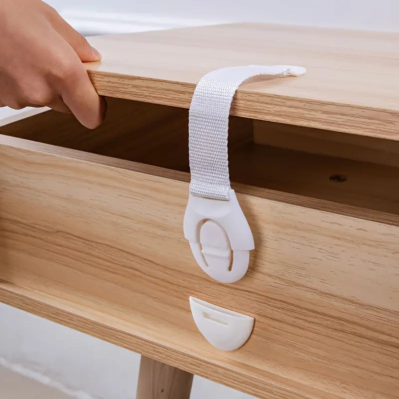 Verrou de Sécurité pour Enfants – Bloque-Tiroirs et Placards avec Sangle Ajustable Autocollante