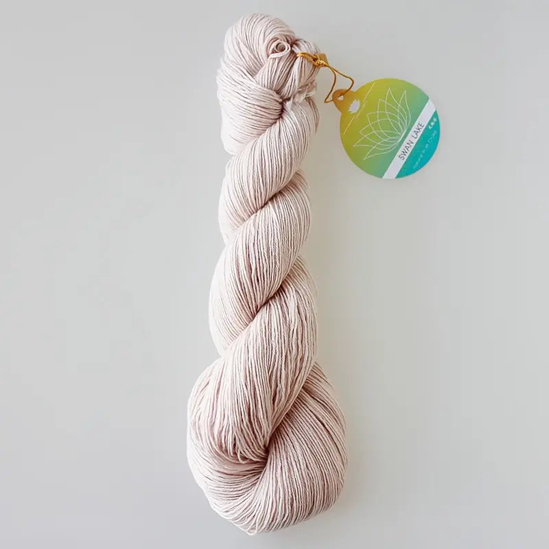 Écheveaux de Laine Fine Dégradée – Fil Doux Violet & Bleu pour Crochet, Tricot et Broderie