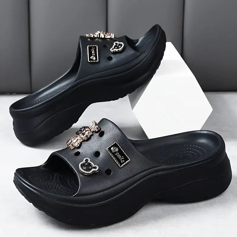 Mules fille à talon compensé – Sabots mode légers avec breloques décoratives