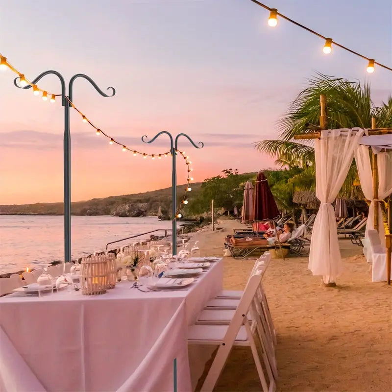 Guirlande lumineuse extérieure LED sur poteaux  Éclairage décoratif de jardin et terrasse