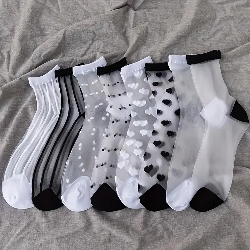 Lot de 4 Paires de Chaussettes Transparentes Motifs Cœurs et Rayures – Élégantes & Respirantes pour Femme