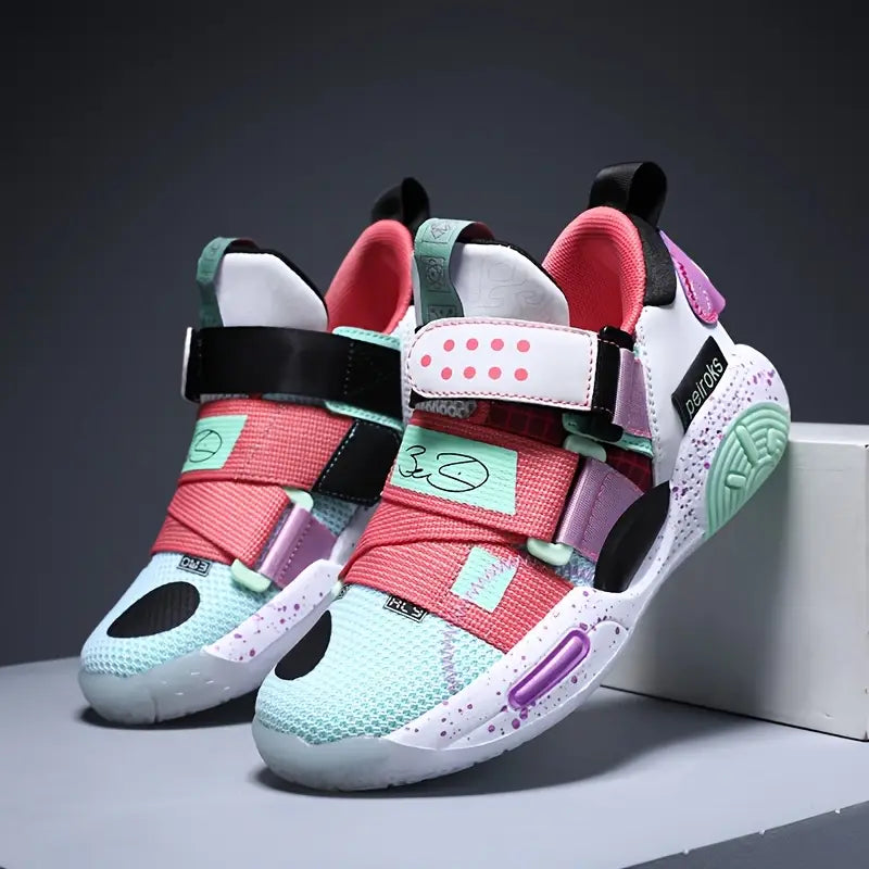 Baskets garçon – Chaussures de sport noires et grises avec scratchs réglables et semelle antidérapante