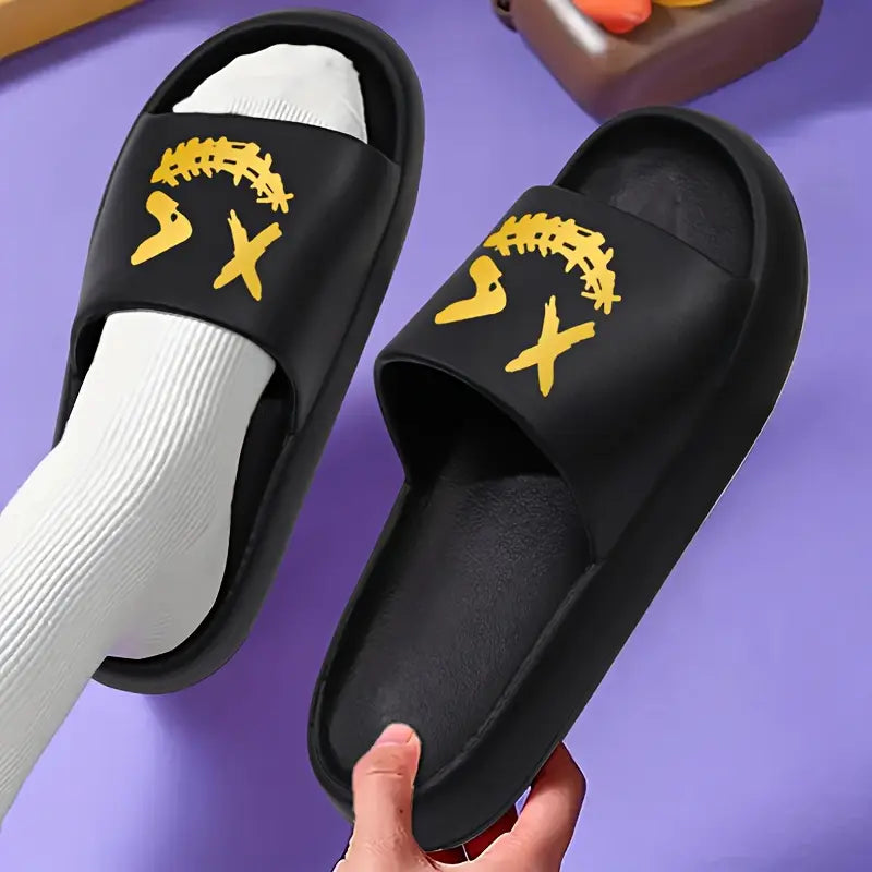 Sandales et pantoufles garçon – Claquettes blanches confort avec imprimé doré tendance