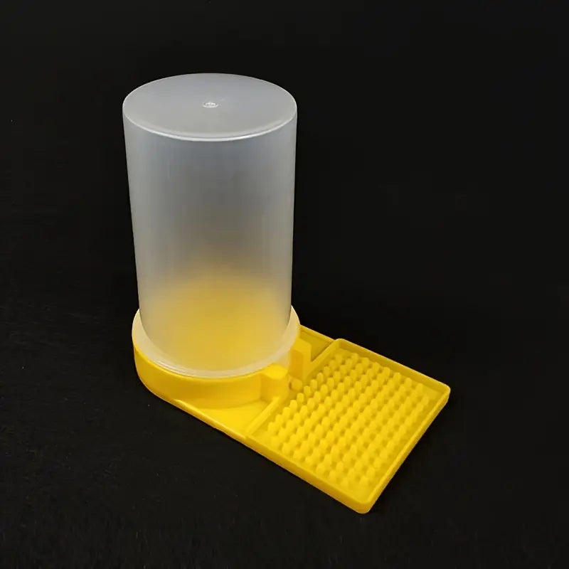 Gobelet de Greffage Apicole – Cupule en Plastique pour Élevage de Reines et Transfert de Larves
