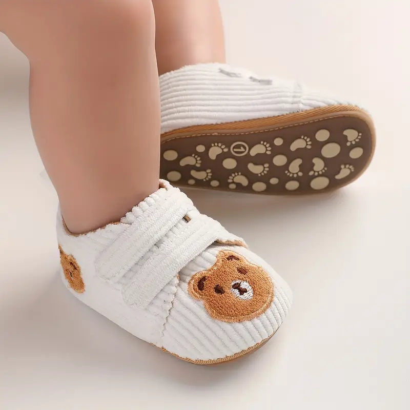 Chaussures bébé garçon en velours côtelé – Chaussons antidérapants avec motif ourson mignon