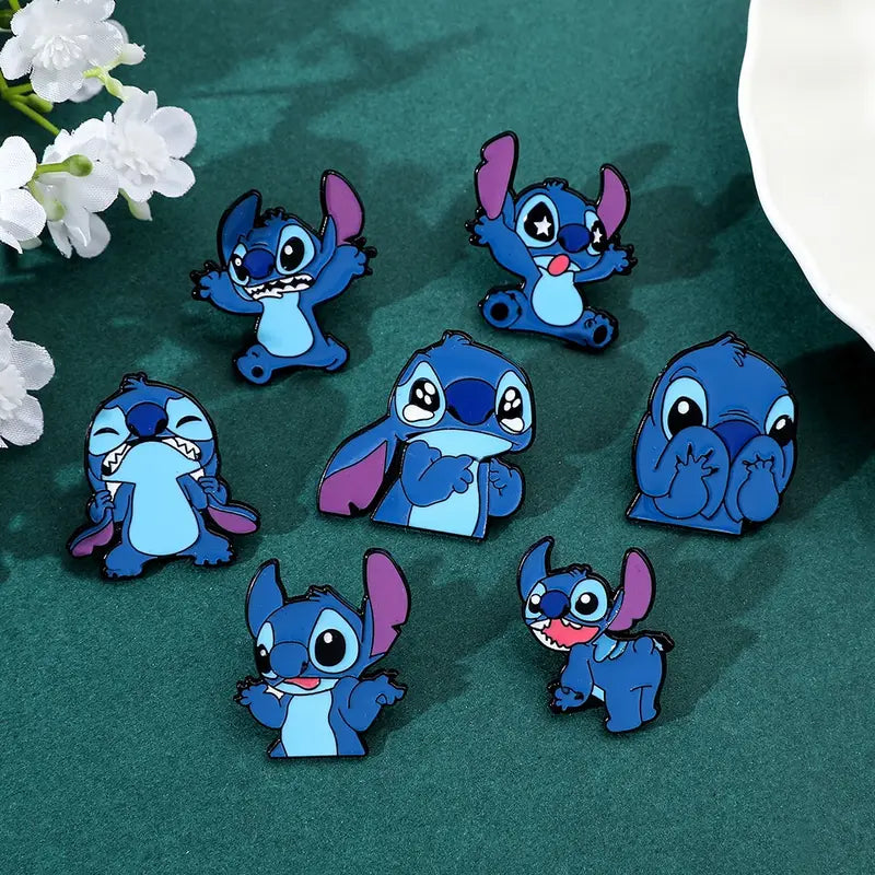 Lot de 21 Broches Enfant Stitch – Pins Dessin Animé Disney Colorés pour Vêtements et Sacs