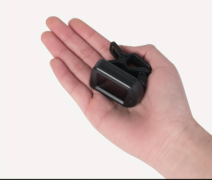 Accordeur numérique à pince pour guitare avec écran LCD + 10 médiators offerts
