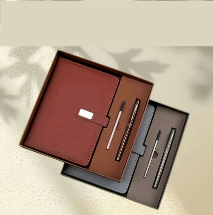 Coffret Carnet et Stylo Personnalisés – Cadeau d’Entreprise ou Bureau – Écriture Élégante & Notes Organisées