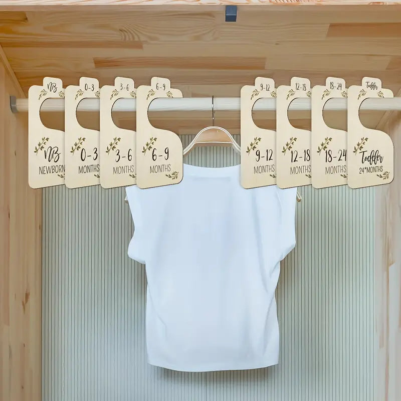 Séparateurs de Penderie Bébé en Bois – Organisateurs de Vêtements par Âge de 0 à 24 Mois