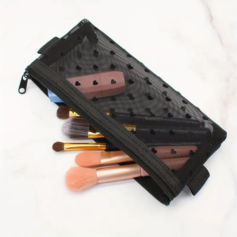Trousse de maquillage transparente en maille noire Motifs cœurs, légère et respirante