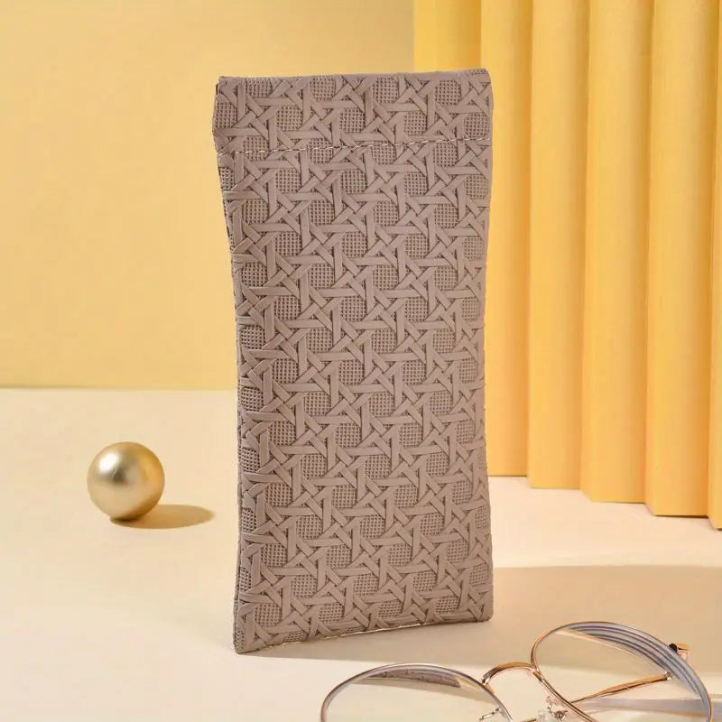 Étui à Lunettes en Tissu Matelassé – Pochette Souple et Élégante pour Lunettes de Vue ou de Soleil