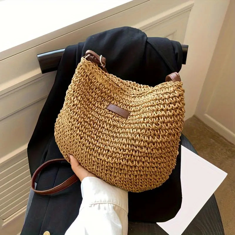 Sac bandoulière femme en paille tressée – Sac d’été bohème chic avec anse en cuir