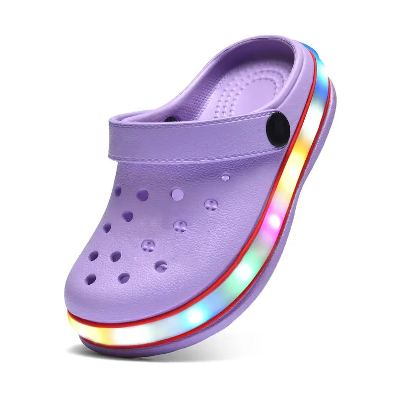 Sabots garçon lumineux LED – Mules légères et confortables pour l’été